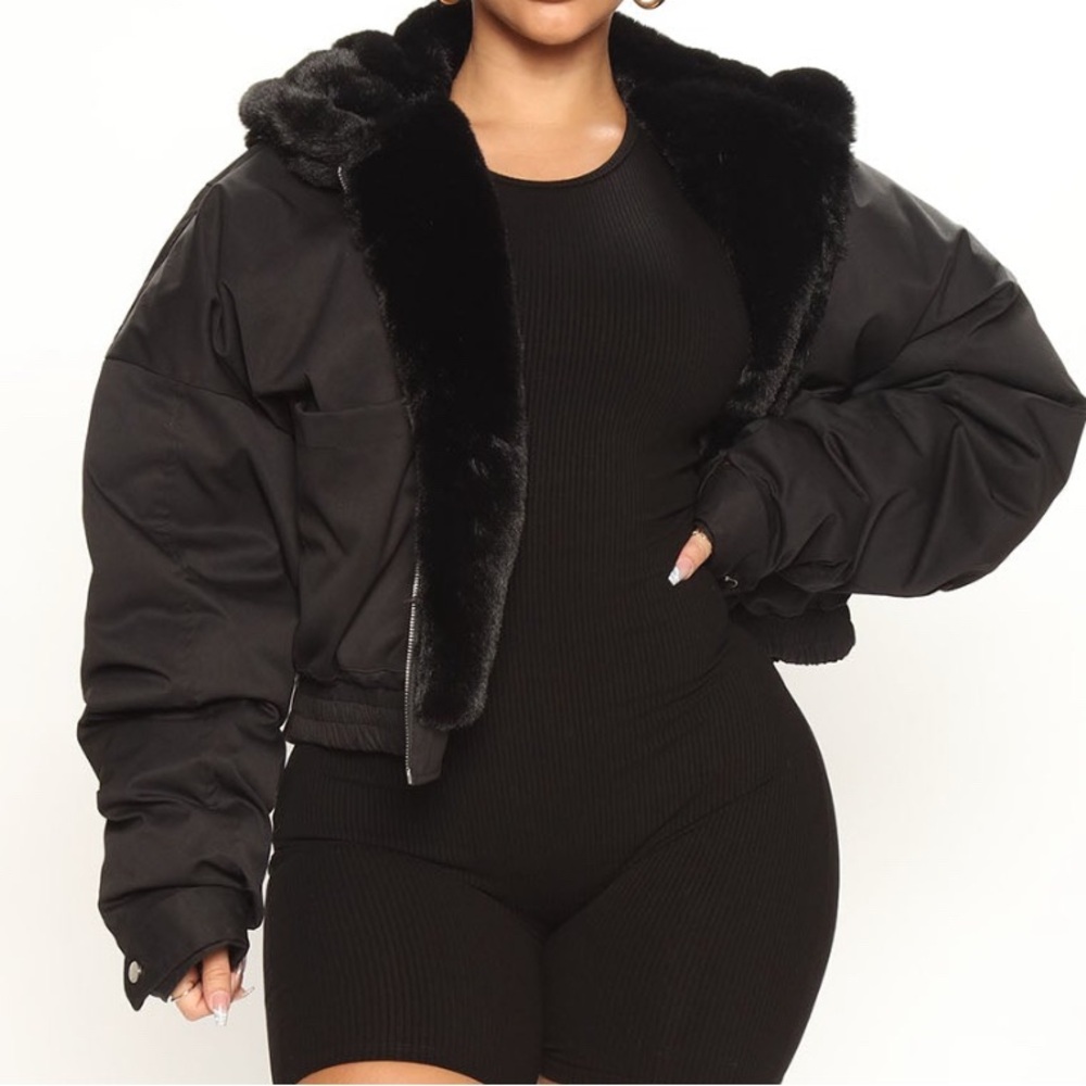 Women's Black Faux Fur Trim Jacket